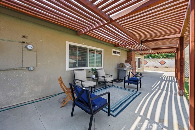 Detail Gallery Image 39 of 44 For 1704 Mulberry Ave, Upland,  CA 91784 - 4 Beds | 2 Baths