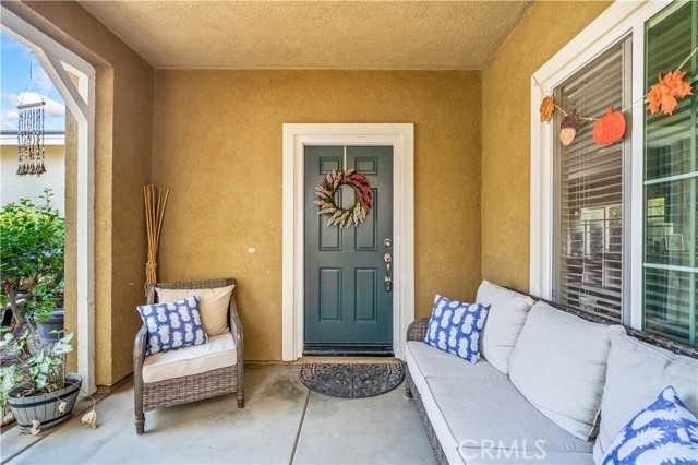 Detail Gallery Image 6 of 41 For 1353 Mistletoe Dr, Beaumont,  CA 92223 - 4 Beds | 3 Baths