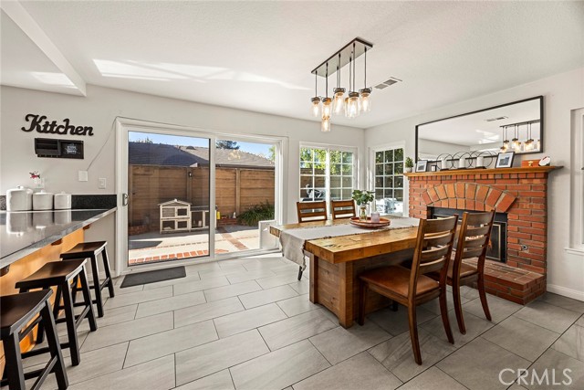 Detail Gallery Image 15 of 34 For 2027 Cobblefield Way, Glendora,  CA 91740 - 3 Beds | 2/1 Baths