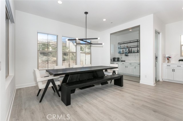 21628 Canyon Cove, Chatsworth CA: https://media.crmls.org/medias/0e9ed8d4-4a20-4f68-ab35-5eae83892643.jpg