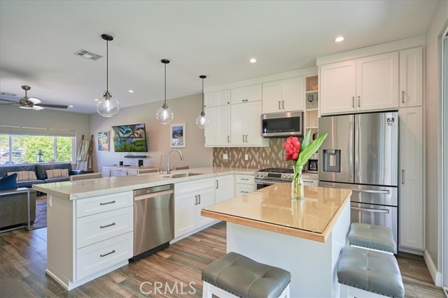 Detail Gallery Image 8 of 25 For 342 Ramona Pl, Costa Mesa,  CA 92627 - 3 Beds | 2 Baths