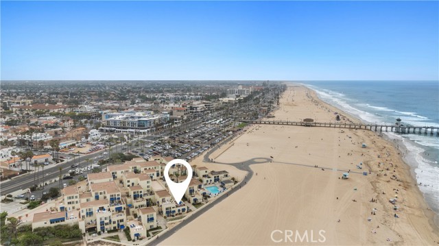 711 Pacific Coast, Huntington Beach CA: https://media.crmls.org/medias/0ea04864-ec15-44dc-a6a5-fef750b3b874.jpg