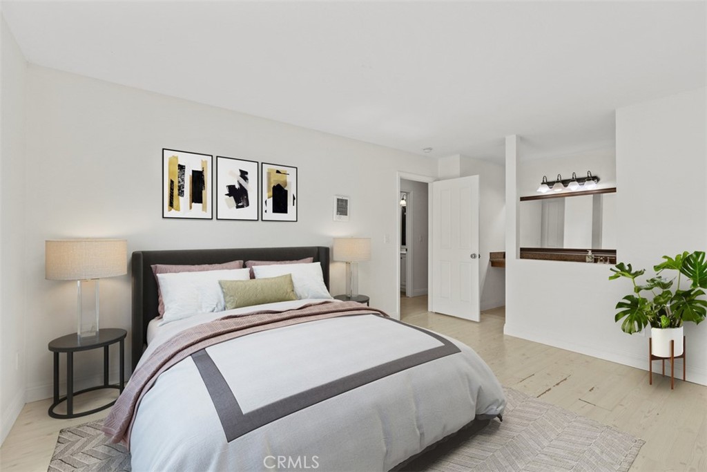 MLS #OC25237663 image #11