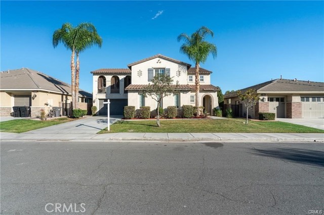 Detail Gallery Image 1 of 15 For 8252 Ivy Springs Ct, Corona,  CA 92880 - 6 Beds | 4/1 Baths