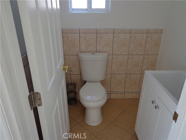 1908 & 1910 Bailey Avenue, Rosemead CA: https://media.crmls.org/medias/0ea09570-0221-4e08-be75-5aa6bc656d50.jpg