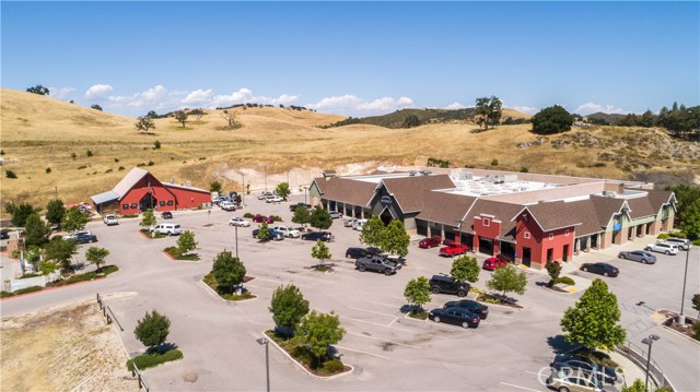 9886 Steelhead Road, Paso Robles CA: https://media.crmls.org/medias/0ea0a271-c484-48bc-b60c-3e390caf53be.jpg