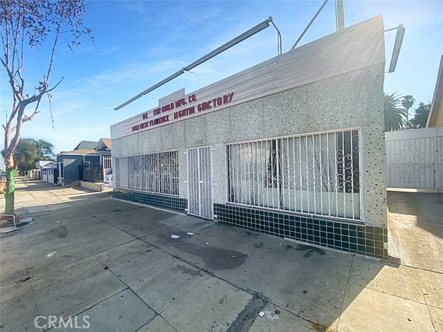 1052 W Florence Ave, Los Angeles, CA 90044