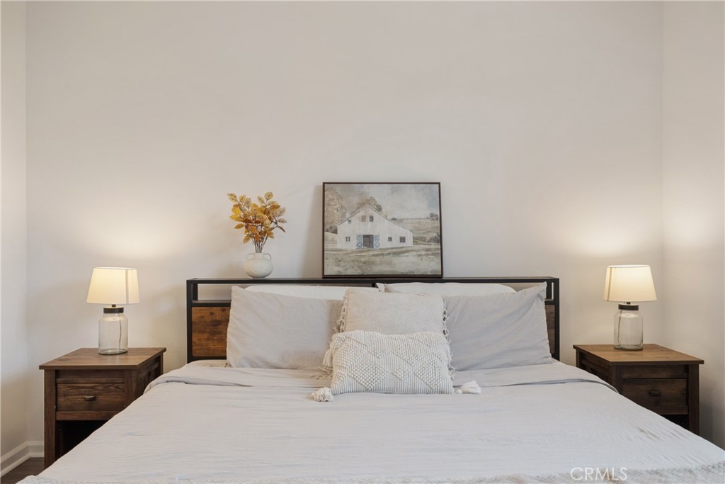 MLS #OC25230097 image #15