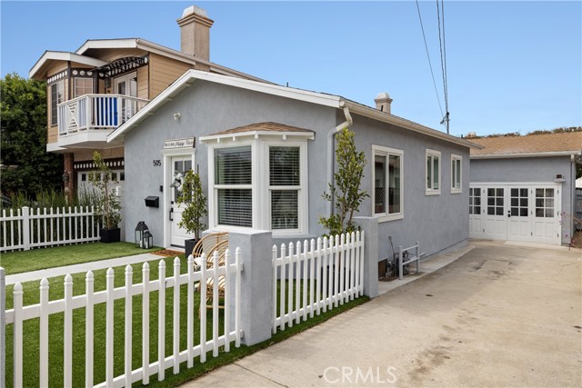 505 Hollowell Avenue, Hermosa Beach, California 90254, 3 Bedrooms Bedrooms, ,1 BathroomBathrooms,Residential,Sold,Hollowell,SB22037342