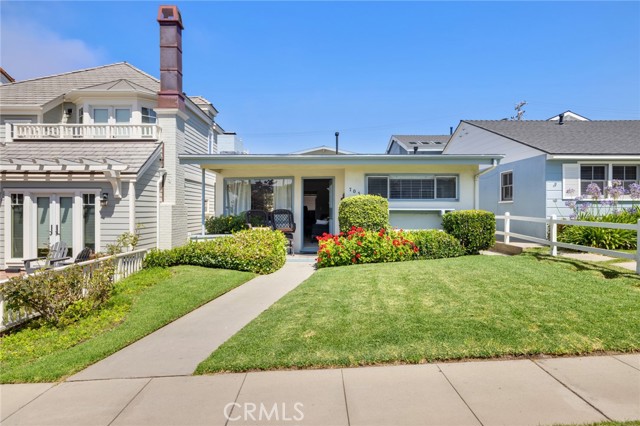 Detail Gallery Image 1 of 1 For 705 Narcissus Ave, Corona Del Mar,  CA 92625 - 4 Beds | 2 Baths
