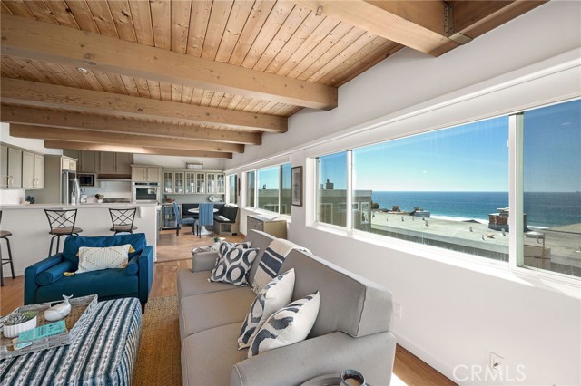 Detail Gallery Image 22 of 70 For 3603 Manhattan, Manhattan Beach,  CA 90266 - 3 Beds | 3/1 Baths