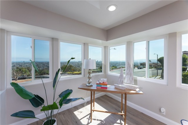 Detail Gallery Image 38 of 44 For 2240 Stanley Ave #9,  Signal Hill,  CA 90755 - 2 Beds | 2 Baths