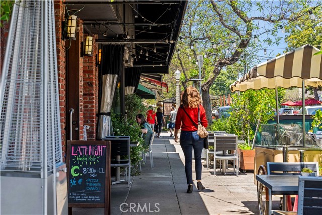 4180 Tujunga Avenue, Studio City CA: https://media.crmls.org/medias/0ea444b9-3529-44fa-b89b-c506f9449509.jpg