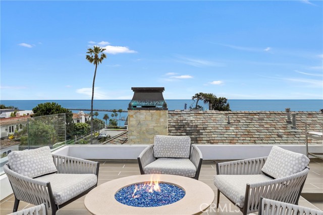 Detail Gallery Image 50 of 61 For 221 Heliotrope Ave, Corona Del Mar,  CA 92625 - 4 Beds | 5/1 Baths