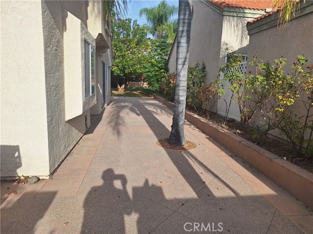 Detail Gallery Image 3 of 16 For 41195 via Cedro, Murrieta,  CA 92562 - 3 Beds | 2 Baths