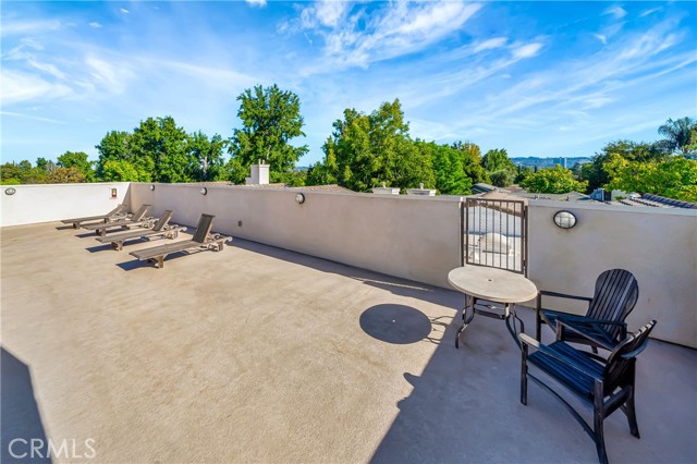 Detail Gallery Image 57 of 75 For 15206 Burbank Bld #209,  Sherman Oaks,  CA 91411 - 2 Beds | 2/1 Baths