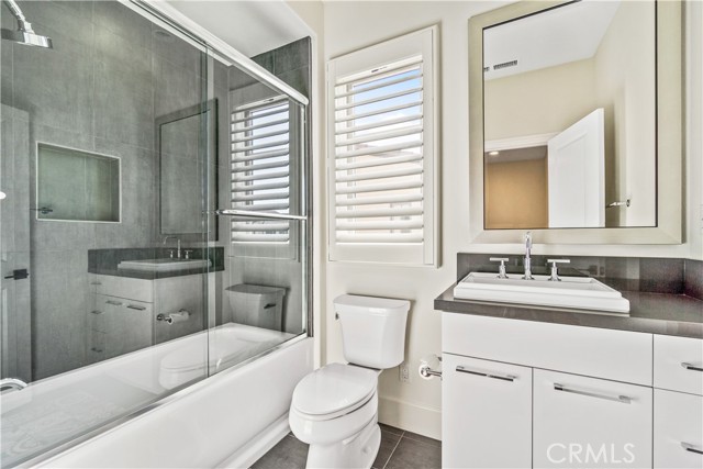 Detail Gallery Image 38 of 53 For 116 Homecoming, Irvine,  CA 92602 - 5 Beds | 5/1 Baths