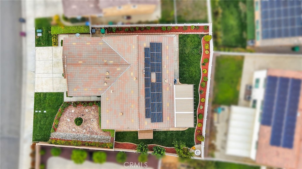 https://media.crmls.org/medias/0ea728ee-7dfb-4522-9ed4-36e411e82b25.jpg?preset=X-Large
