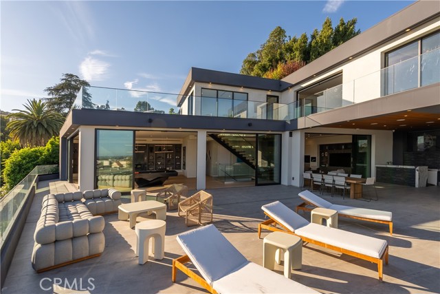1947 Glencoe Way, Los Angeles CA: https://media.crmls.org/medias/0ea8210d-653e-4306-971e-18bf095ac22c.jpg