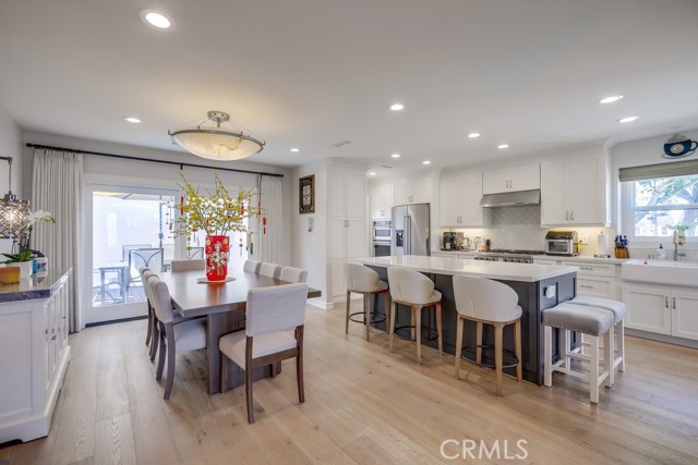 627 7th Street, Huntington Beach CA: https://media.crmls.org/medias/0eaa91e1-b494-4012-b914-f32e8515d102.jpg
