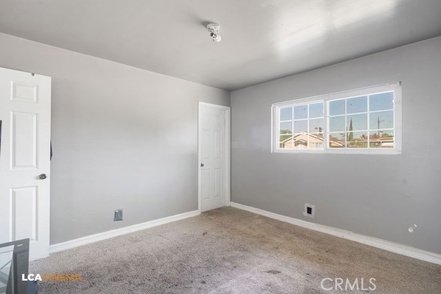 2116 Potomac, Bakersfield CA: https://media.crmls.org/medias/0eaaca2f-00d3-4706-bef0-a3d69ad8dab1.jpg