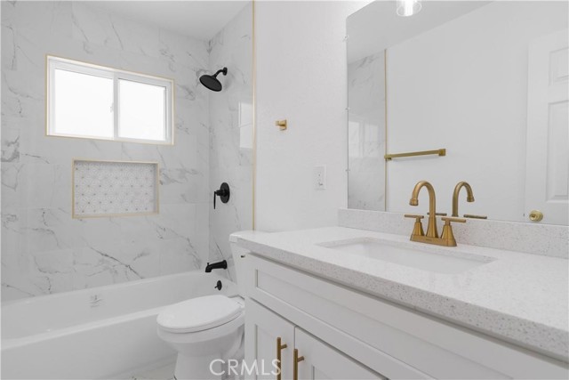 16207 Bamboo Street, La Puente CA: https://media.crmls.org/medias/0eabc73d-58bf-4921-90d1-3bee71b03ec3.jpg