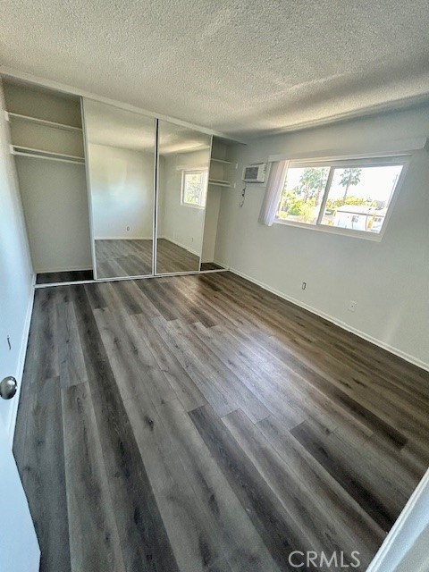 Detail Gallery Image 9 of 12 For 685 E Vista Chino #1,  Palm Springs,  CA 92262 - 3 Beds | 2 Baths