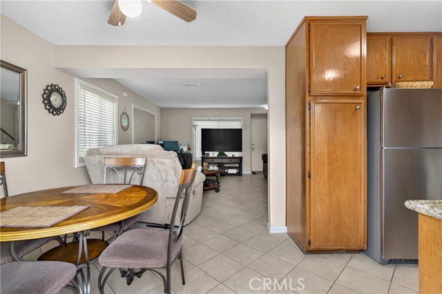 Detail Gallery Image 10 of 37 For 824 N Pasadena, Azusa,  CA 91702 - 3 Beds | 2 Baths