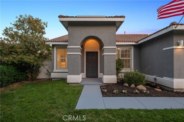 Detail Gallery Image 5 of 66 For 22575 Belcanto Dr, Moreno Valley,  CA 92557 - 4 Beds | 2 Baths