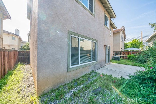 Detail Gallery Image 20 of 23 For 870 W Colorado Bld, Monrovia,  CA 91016 - 4 Beds | 2/1 Baths