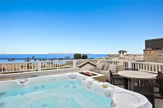 Detail Gallery Image 35 of 47 For 3000 Ocean Bld, Corona Del Mar,  CA 92625 - 5 Beds | 5/2 Baths