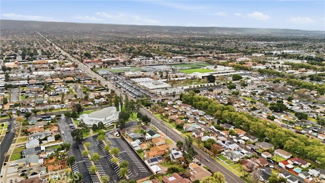Detail Gallery Image 17 of 21 For 665 N. San Antonio Ave., Upland,  CA 91786 - 1 Beds | 1 Baths