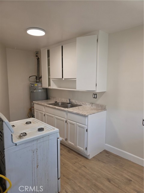 Detail Gallery Image 8 of 16 For 3400 E 67th #3,  Long Beach,  CA 90805 - 1 Beds | 1 Baths