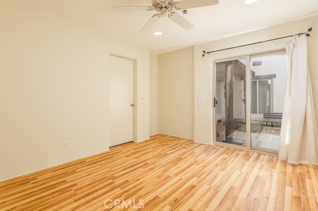 10555 Cima Mesa Road, Juniper Hills CA: https://media.crmls.org/medias/0eb43d2d-933e-406a-9aa5-a8be306c339d.jpg
