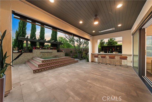 142 Salt spg, Irvine CA: https://media.crmls.org/medias/0eb43dde-ffbe-4fb2-a1ce-fc1520b4aab9.jpg
