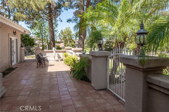 Detail Gallery Image 4 of 34 For 7361 via Vista, Riverside,  CA 92506 - 5 Beds | 3/1 Baths