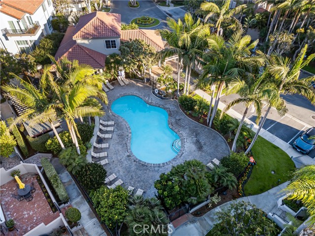 Detail Gallery Image 39 of 52 For 19398 Peachtree Ln, Huntington Beach,  CA 92648 - 2 Beds | 2/1 Baths