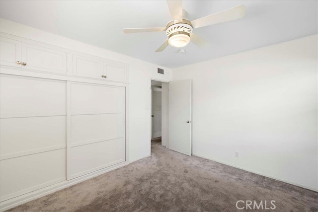 Image 12 of 27 For 737 Charter Drive
