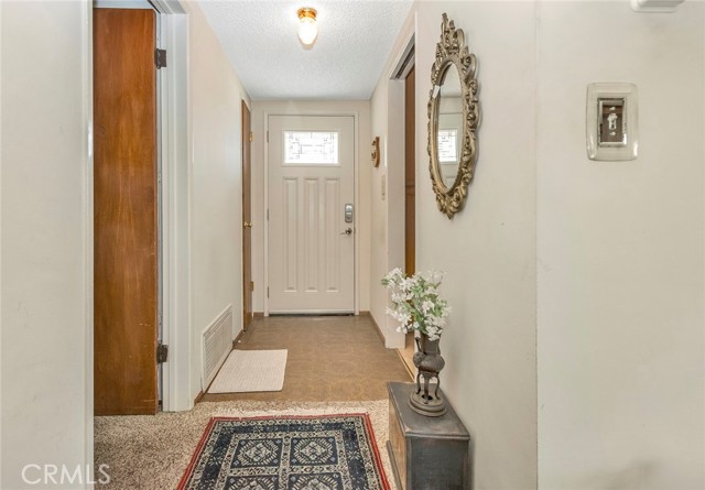 Image 6 of 39 For 16065 Doublegrove Street