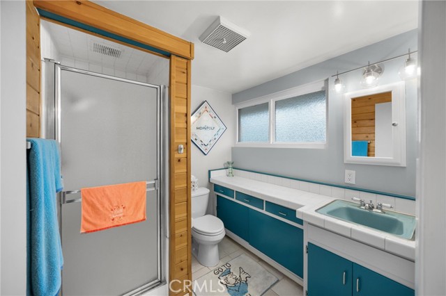 Detail Gallery Image 39 of 65 For 1005 E Woodland Ln, Glendora,  CA 91741 - 4 Beds | 3 Baths