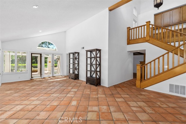 Detail Gallery Image 6 of 38 For 52 Mirador #46,  Irvine,  CA 92612 - 3 Beds | 2/1 Baths