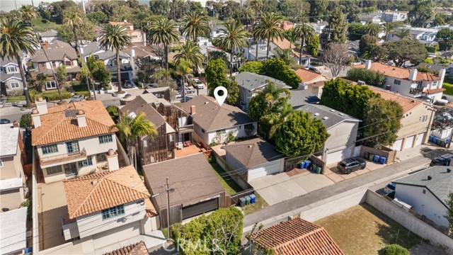 Detail Gallery Image 47 of 50 For 586 36th, Manhattan Beach,  CA 90266 - 3 Beds | 2 Baths