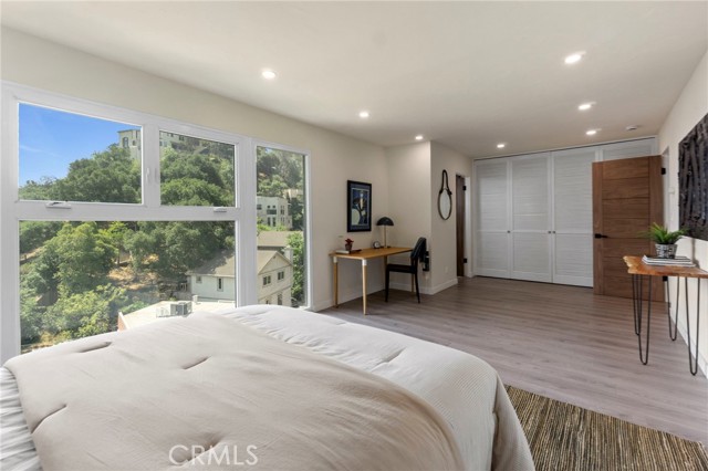 Detail Gallery Image 13 of 36 For 7010 Loyal Trl, Los Angeles,  CA 90068 - 2 Beds | 3 Baths