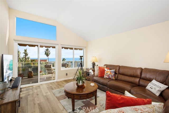 Detail Gallery Image 4 of 37 For 24926 Sea Crest Dr, Dana Point,  CA 92629 - 3 Beds | 2/1 Baths