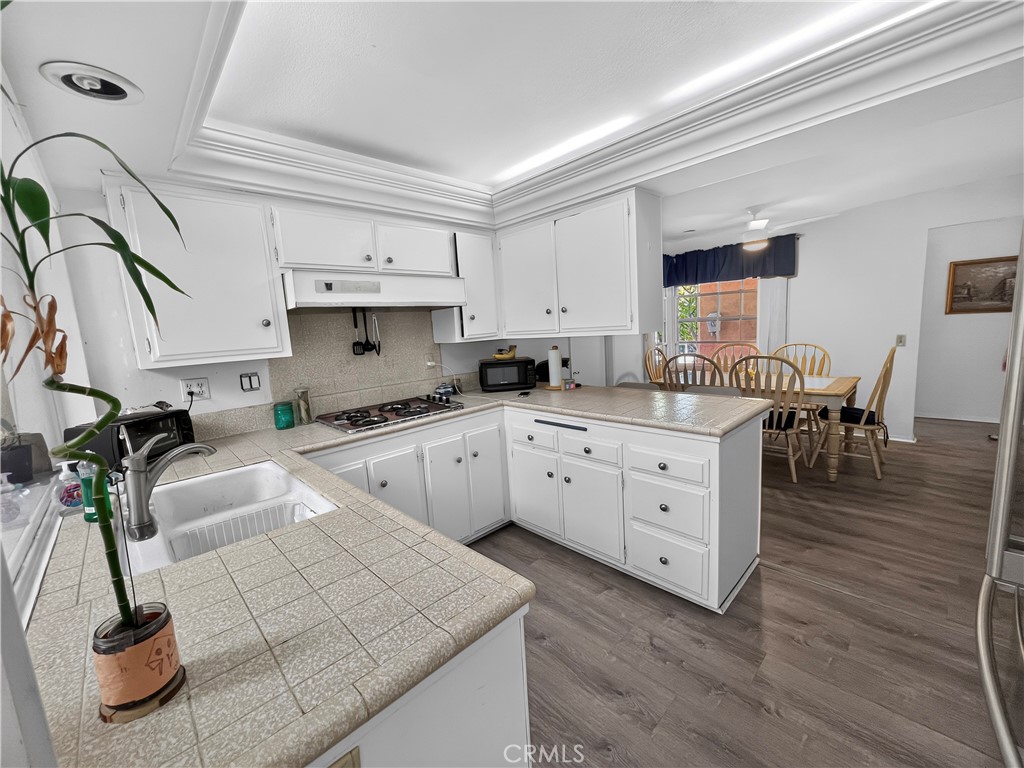 MLS #OC26166545 image #4