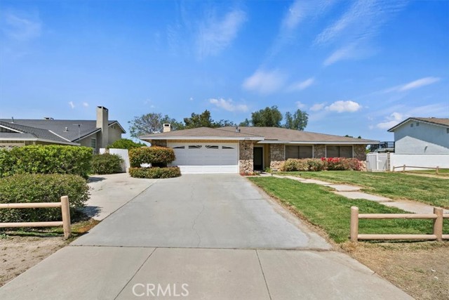 Detail Gallery Image 9 of 56 For 2386 Hialeah Cir, Norco,  CA 92860 - 4 Beds | 2 Baths