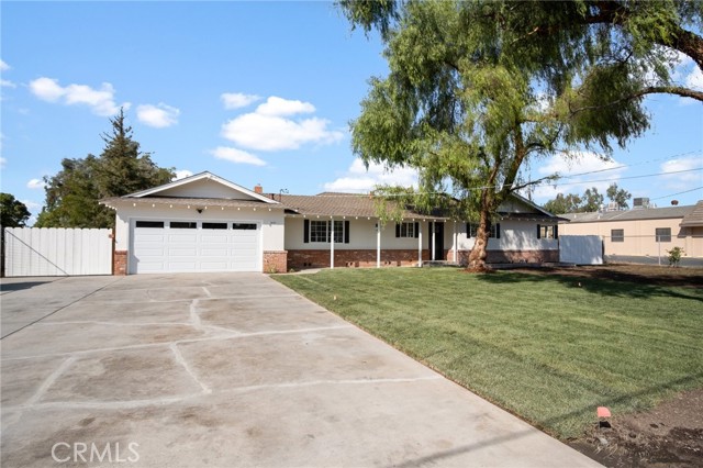 Detail Gallery Image 1 of 36 For 1401 E Linwood Ave, Turlock,  CA 95380 - 3 Beds | 2 Baths