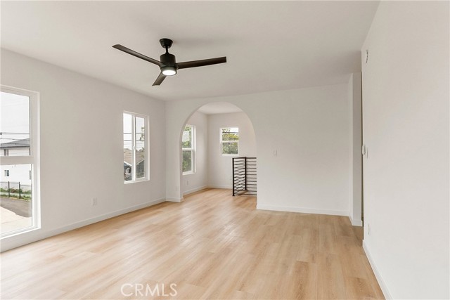 1209 W 40th Place, Los Angeles CA: https://media.crmls.org/medias/0ebccfc0-9f8d-4531-ac67-48c8c6c7a9f3.jpg