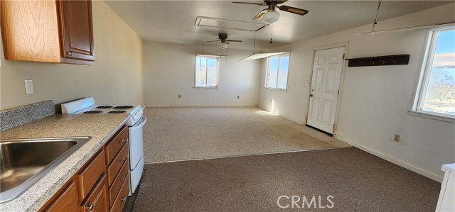 Detail Gallery Image 8 of 23 For 6042 Milne Rd, Landers,  CA 92285 - 3 Beds | 1/1 Baths