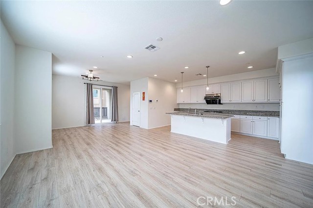 Detail Gallery Image 3 of 19 For 7364 Solstice Pl, Rancho Cucamonga,  CA 91739 - 3 Beds | 2/1 Baths